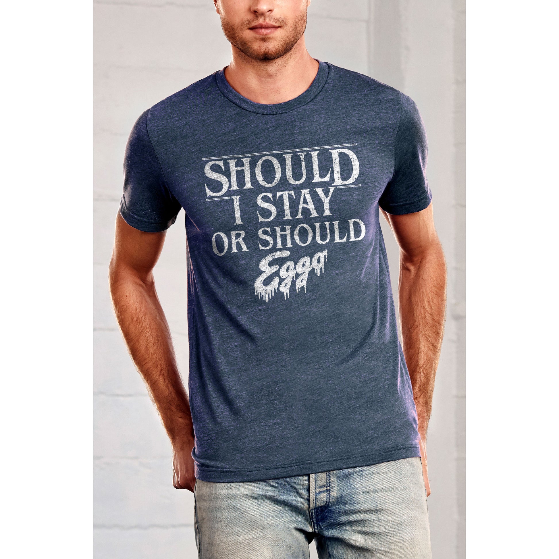 Should I Stay Or Should Eggo Printed Graphic Men's Crew T-Shirt Vintage White Model Image