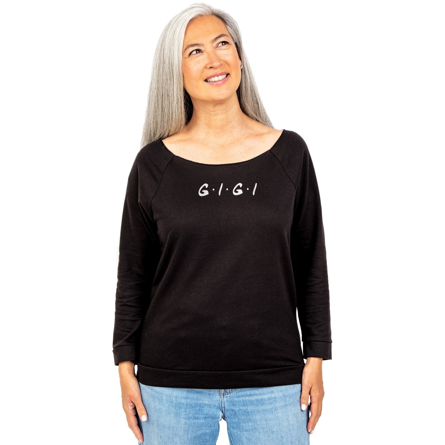 Gigi Friends Women's Graphic Printed Lightweight Slouchy 3/4 Sleeves Sweatshirt Black Model
